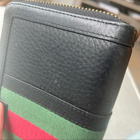 Gucci Leather Zip Around Wallet - Picture 7 of 8